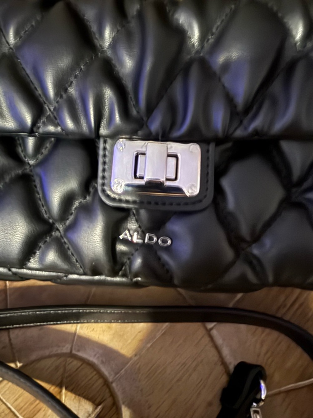 ALDO Black Quilted Top-Handle Shoulder Bag - Picture 2 of 3